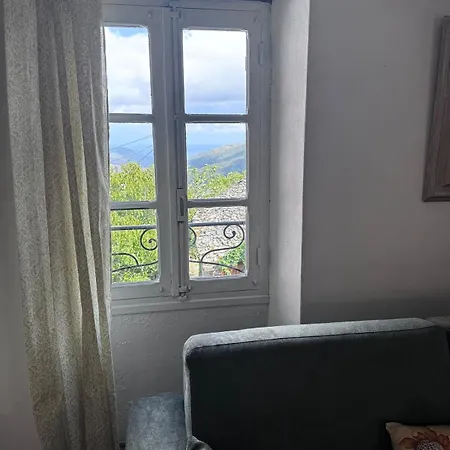 Entre & Montagne Apartment Luri